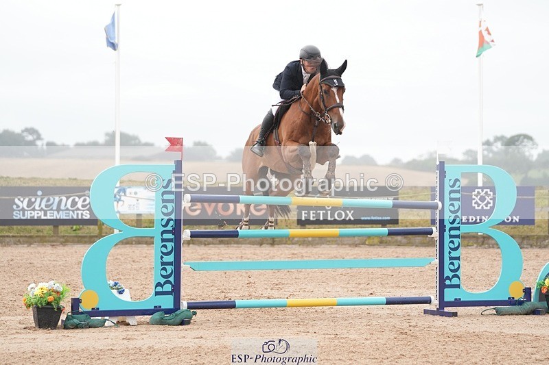 250718-112010-09974 - Cls 2, 3 Star Small Tour Break til End