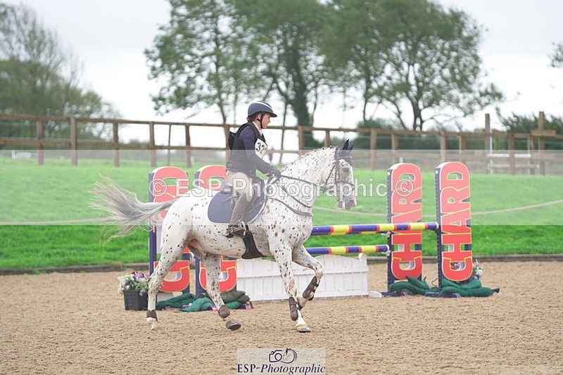 230924A-115114-04653 - 100 SJ 11.00 to 12.00