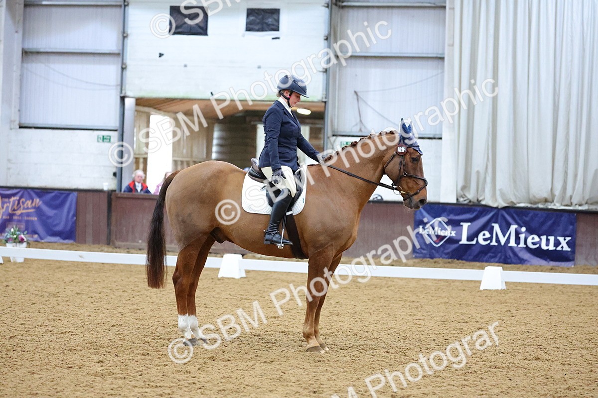 SBM_001044 - Novice
