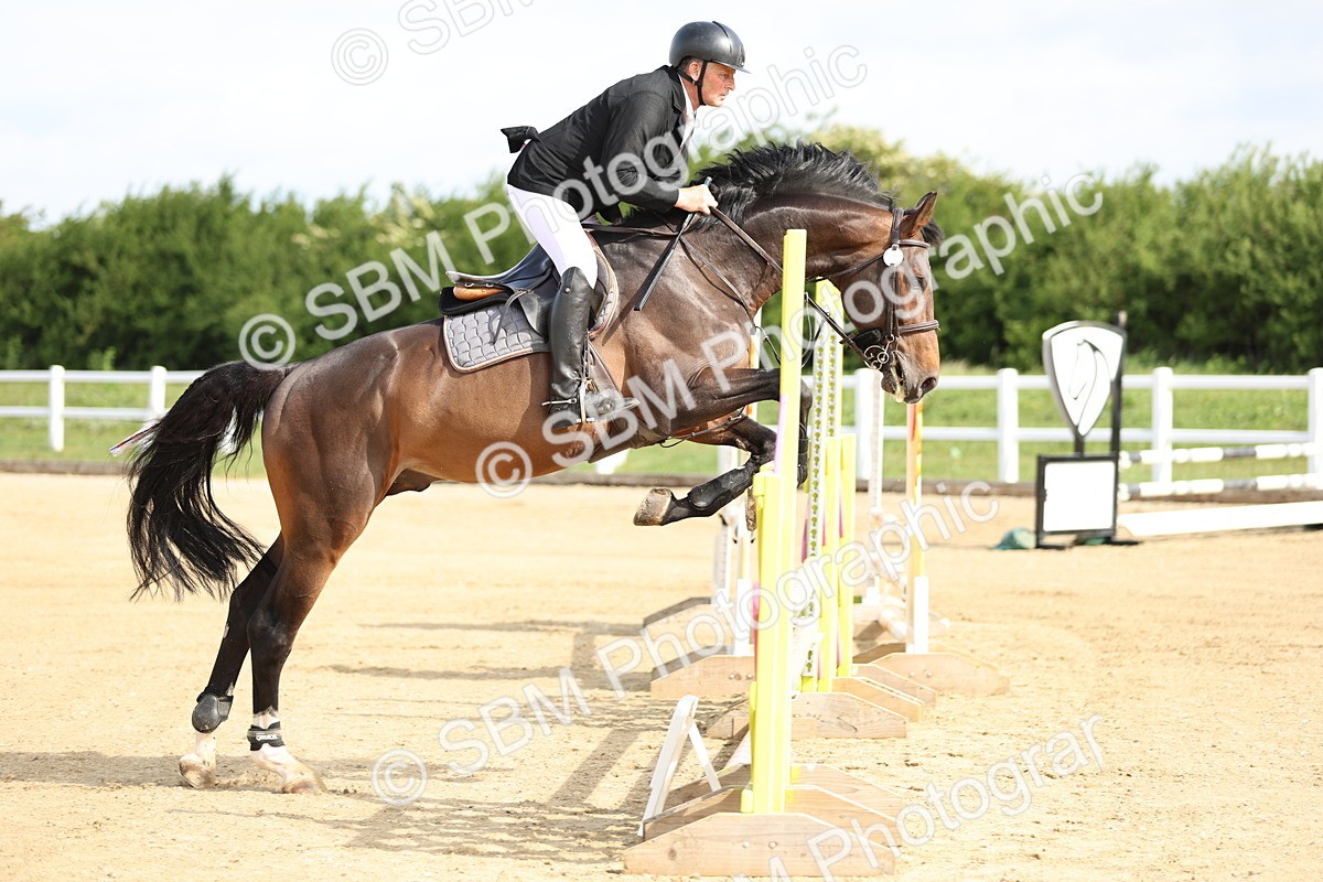 SBM_000028 - Class 1 - Clear Round