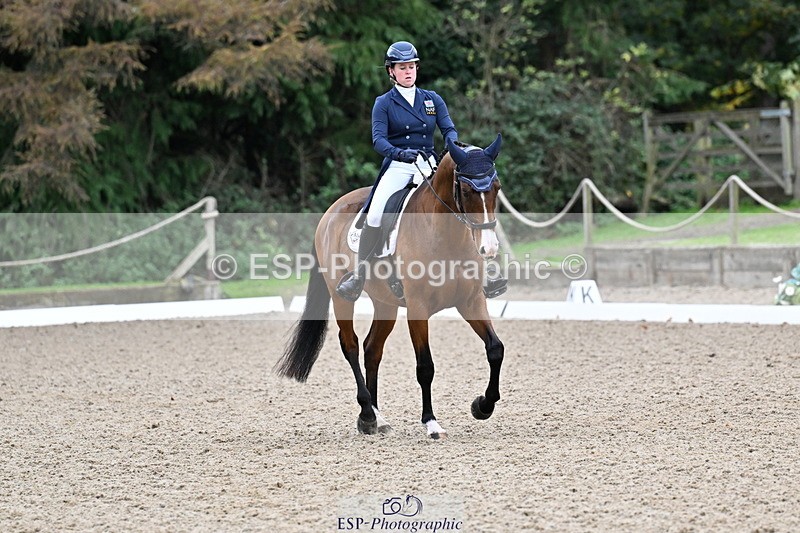 251022A-143433-00325 - B-104-Millie.Juleff