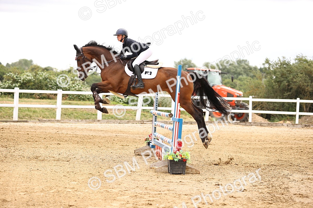 SBM_003091 - Class 21 - Senior Newcomers - 1.10m