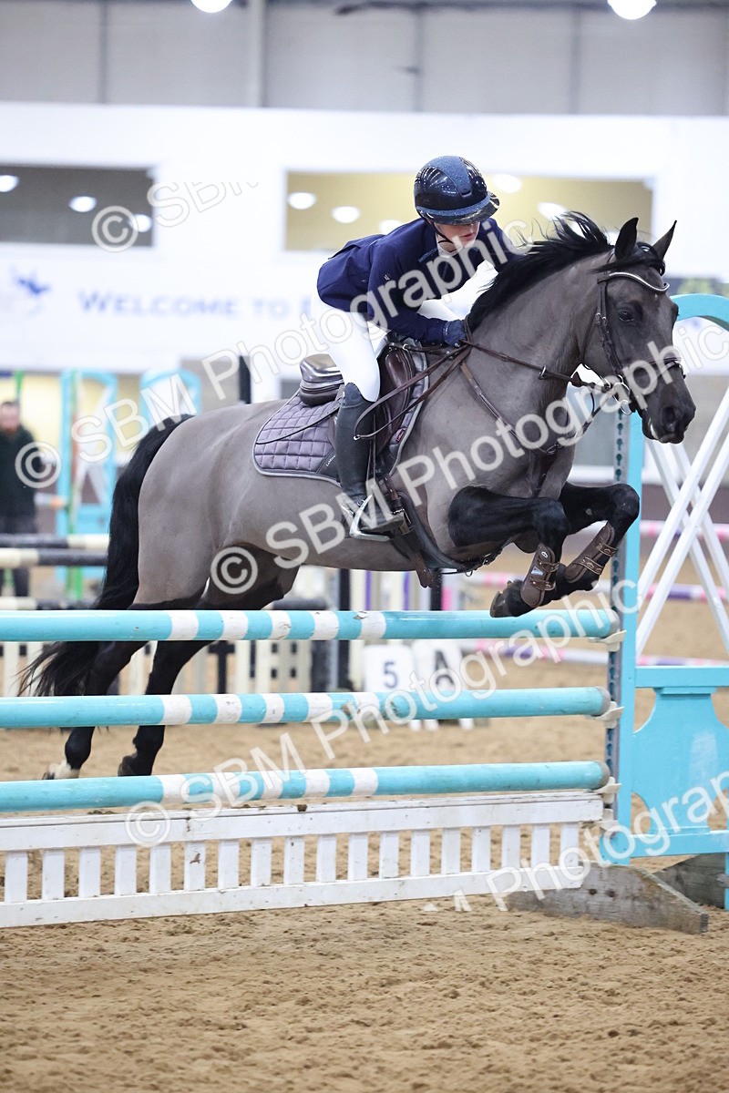 SBM_003377 - Class 11 - Blue Chip Pony Newcomers - 1.00m Open