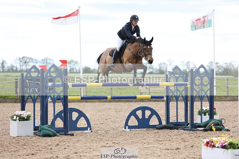 240419A-124923-07462 - Cls 6, 2 Star Medium Tour 1.35m