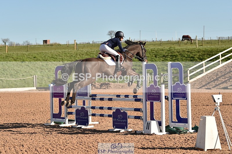 240306A-100108-00684 - Cls 1 British Novice and 90cm Open