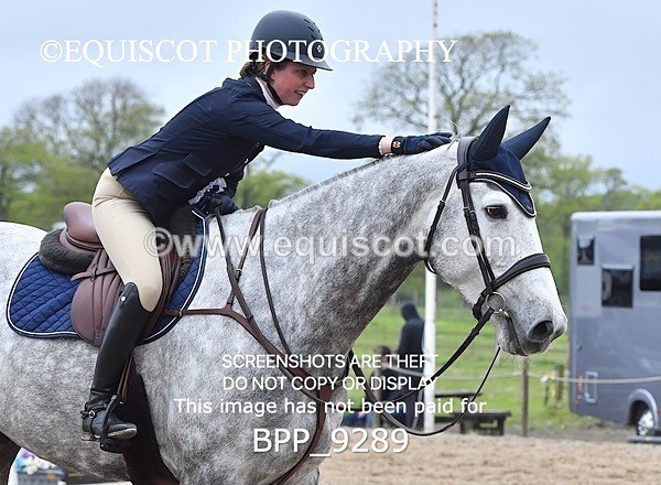 BPP_9289 - CLASS 30 SUN Senior Newcomers/ 1.10m Open
