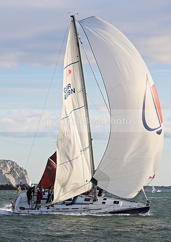 130601 SUNSAIL 4009 WT7A7203 - ROUND THE ISLAND RACE - 1st June 2013