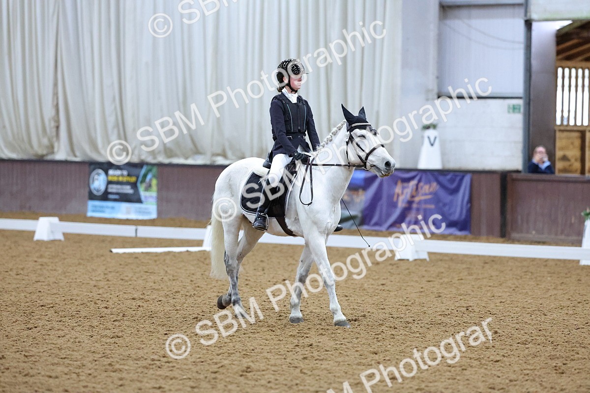 SBM_000081 - Class 2 - Intro 3 Championship - 8.51-9.47
