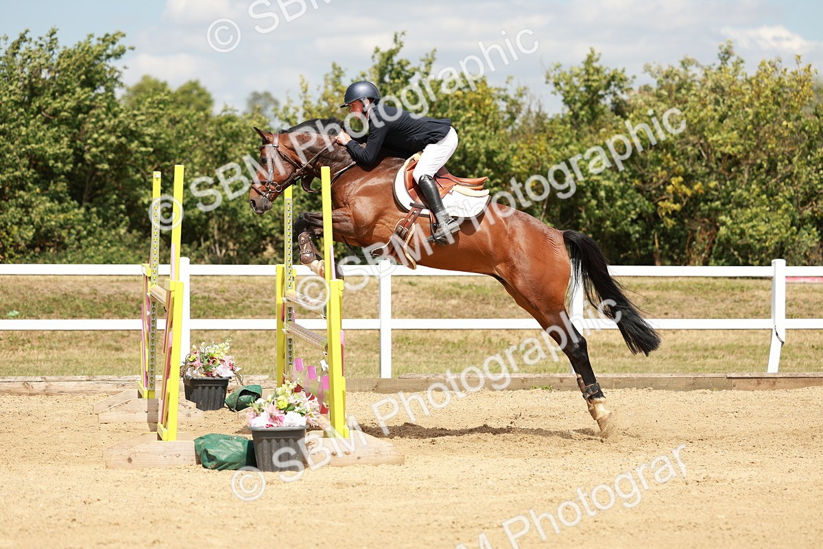 SBM_007665 - Class 3 - Senior Newcomers - 1.10m Open