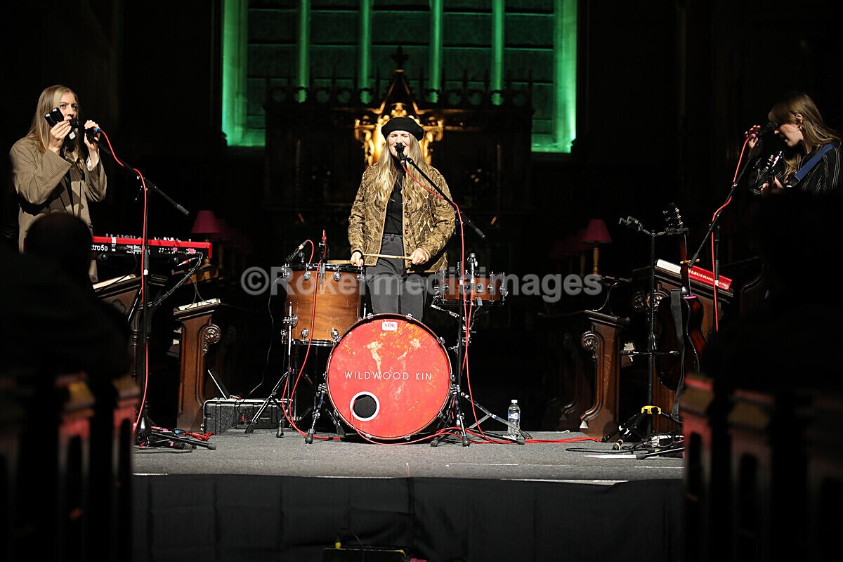 FOLK N BLUES-716 - FOLK and BLUES SEPT 2022