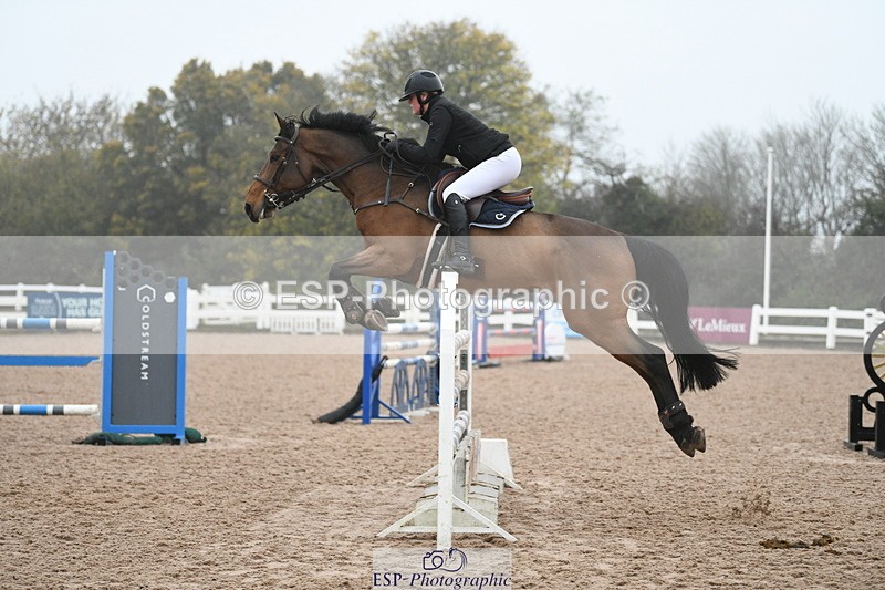 241103A-132317-08239 - SUN Cls 22 Blue Chip Performance Champ Q and Open