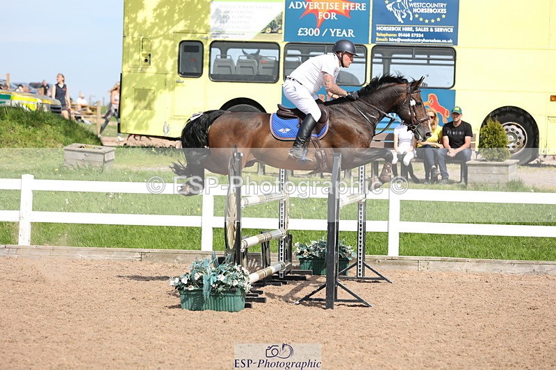 240510A-160227-09059 - Cls 18 1.10m National Am Quali and Open