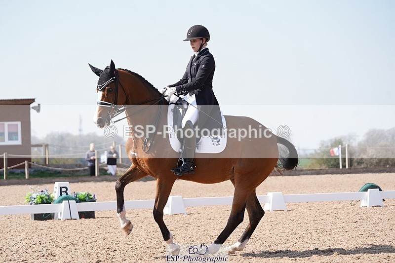 250404-140704-06332 - 029-Charlotte.Dicker-Catherston.Timeless