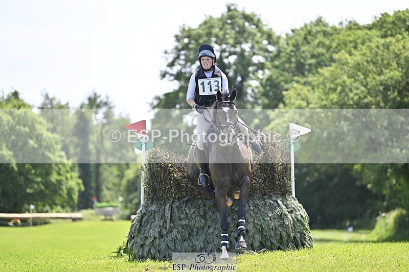 240525-131406-13663 - 113-MONANORE_GOLD-Jemima_Hughes