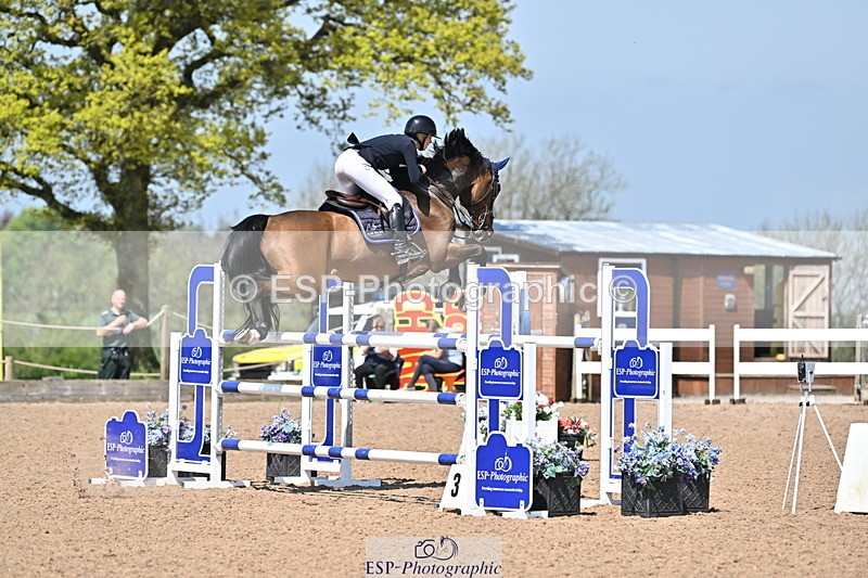 240509A-121149-01682 - Cls 10 National 1.30m Open