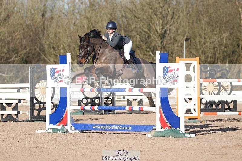 251130-131854-01226 - Cls 15 - 17 Children on Horses