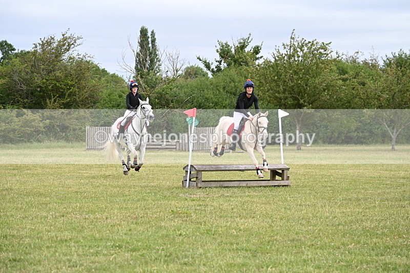 WJ6_5804 - 60cm Pairs XC