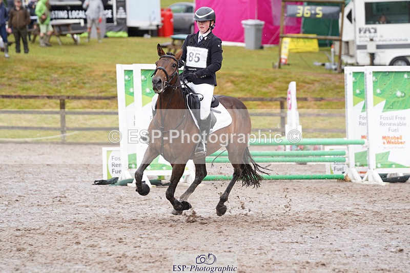 240824X-102430-22822 - 70cm Round 1 9.30 to 11.10