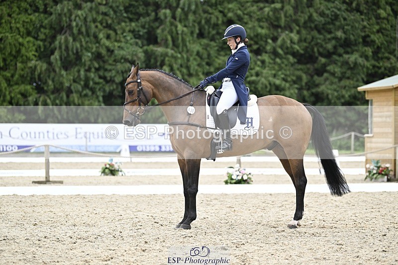 240523-153754-05266 - 439-HILDARE_EASTON_D'ECLIPSE-Danielle_Mccormack