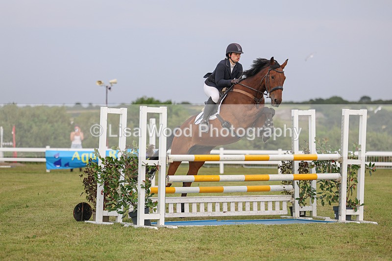 3E7A1095 - Class D: Showjumping Senior Newcomers/1.10m open