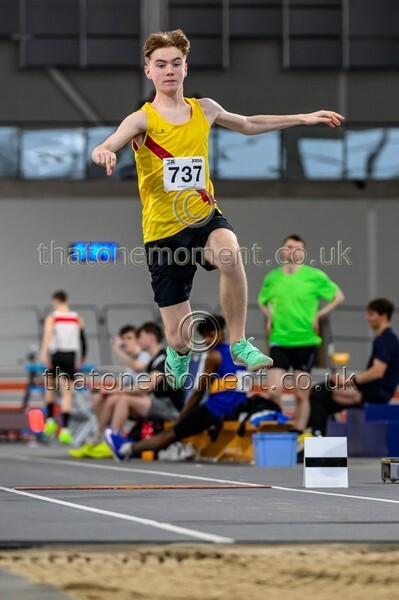 SeniorInd25-919962 - Field Male