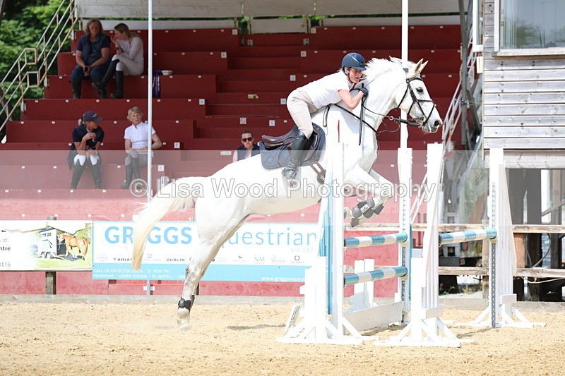 3E7A0696 - Class 11: Senior Discovery/1m open