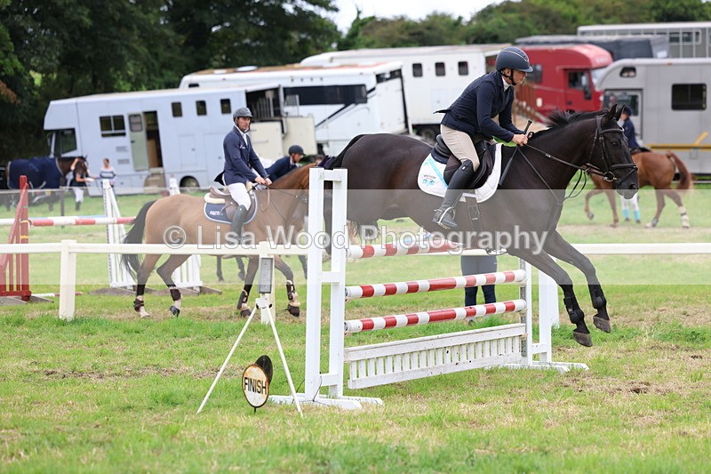 3E7A8424 - Class 8: Senior Foxhunter/1.20m open