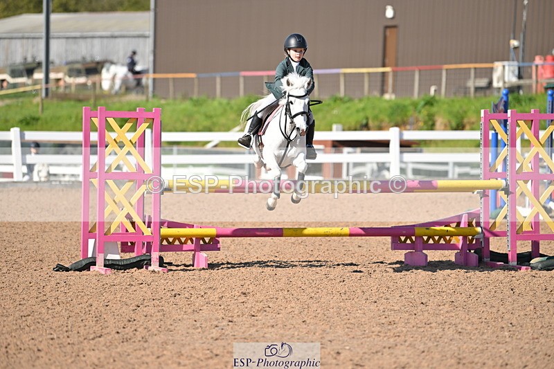 240504A-170519-03121 - Cls 24 Springboard 128cm & 138cm