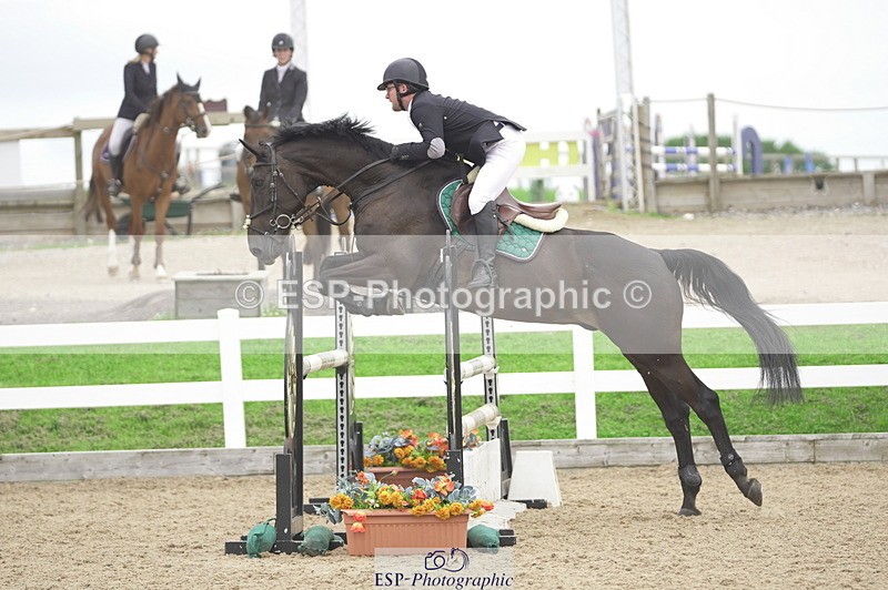 230810A-134440-02502 - Cls 4 1.05m Amateur Quali