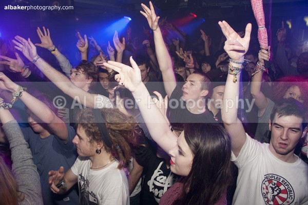 154 - Hit & Run @ factory251 19.12.11