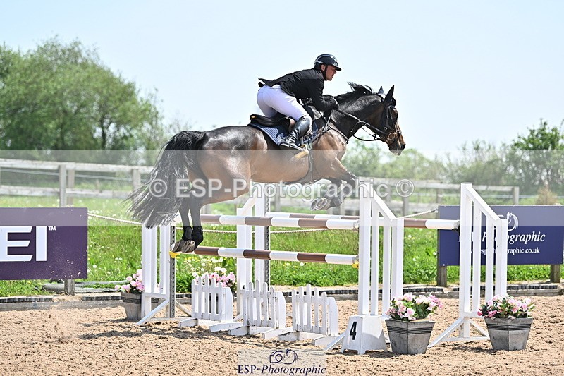 240511A-131345-13251 - Cls 35 Big Star 1st Jump Off