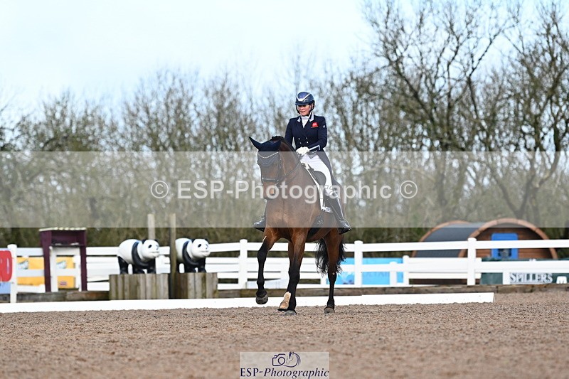 240218A-110941-06135 - 199-Nicola.Buchanan-St.Giles.flamboyant