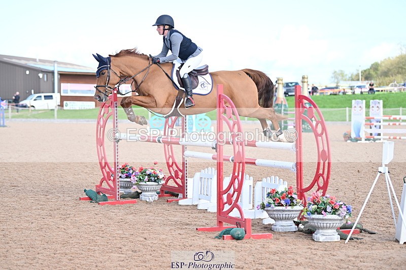 231014A-103528-04148 - Cls 18 Newcomers & 1.10m Open