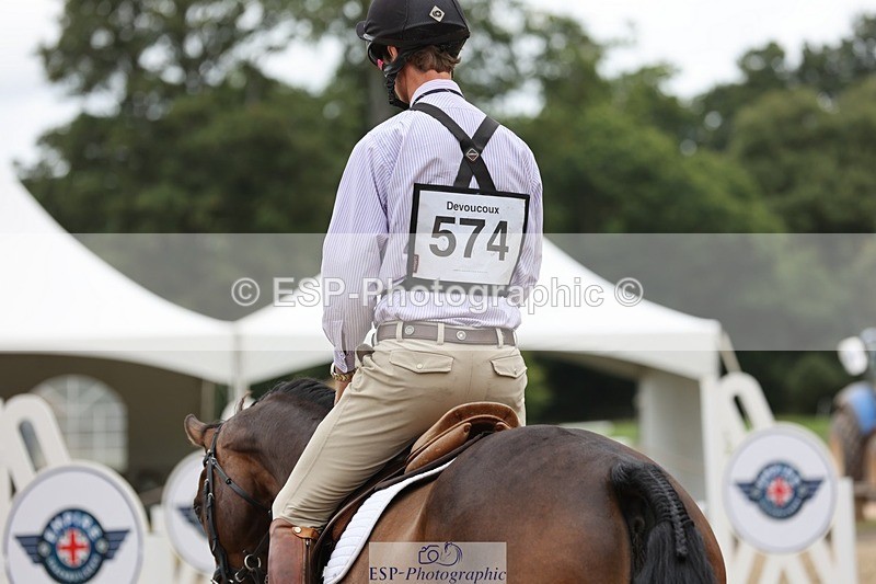 250803A-123224-12833 - M-574-William.Fox-Pitt-JABBEKA