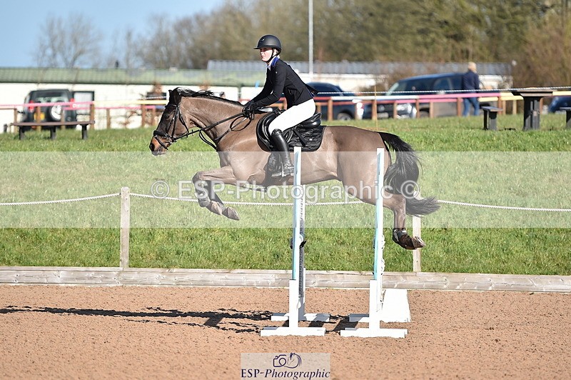 240306A-103152-00785 - Cls 1 British Novice and 90cm Open