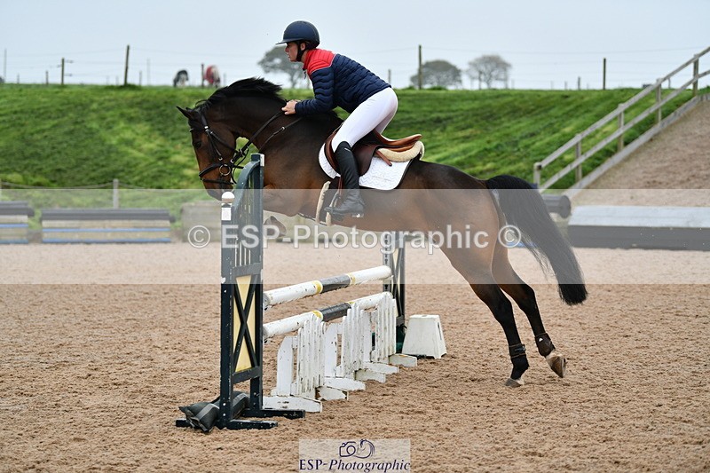 241102A-102136-03552 - SAT Cls 0 Clear Round