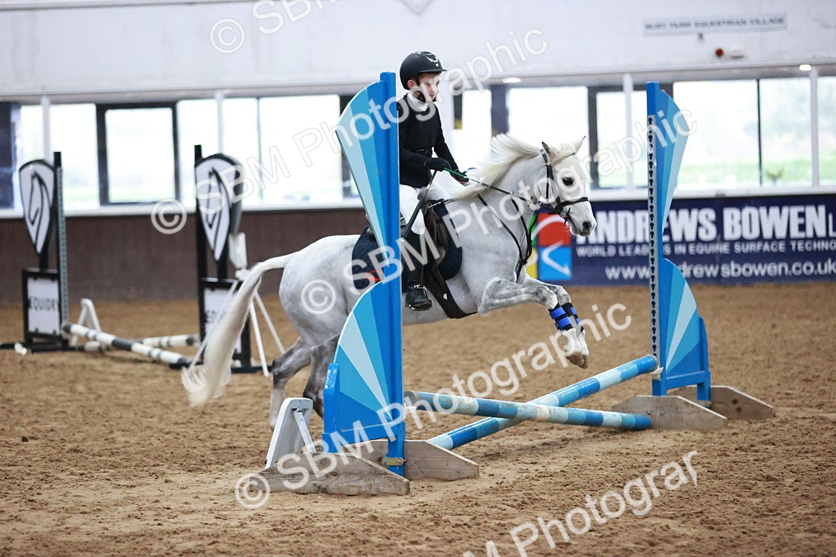 SBM_000196 - Class 1 - Cross Pole Jumping 30cm 40cm