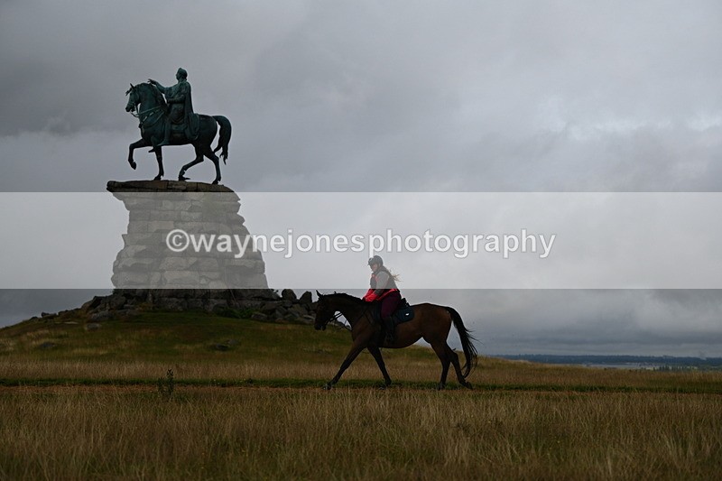 DSC_3937 - Time at Statue 14:56 to 15:05