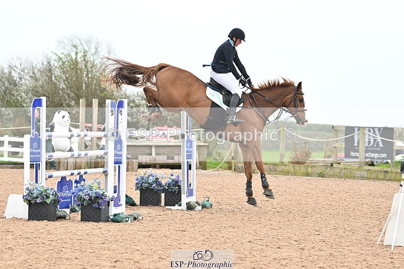 240405A-140010-01814 - Cls 5 National 1.30m Open