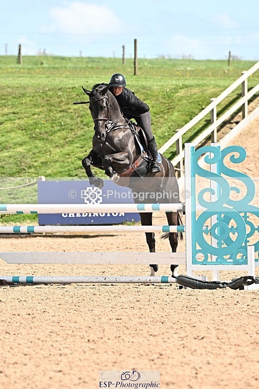 250416-131118-00942 - Cls 4 Newcomers and 1.10m