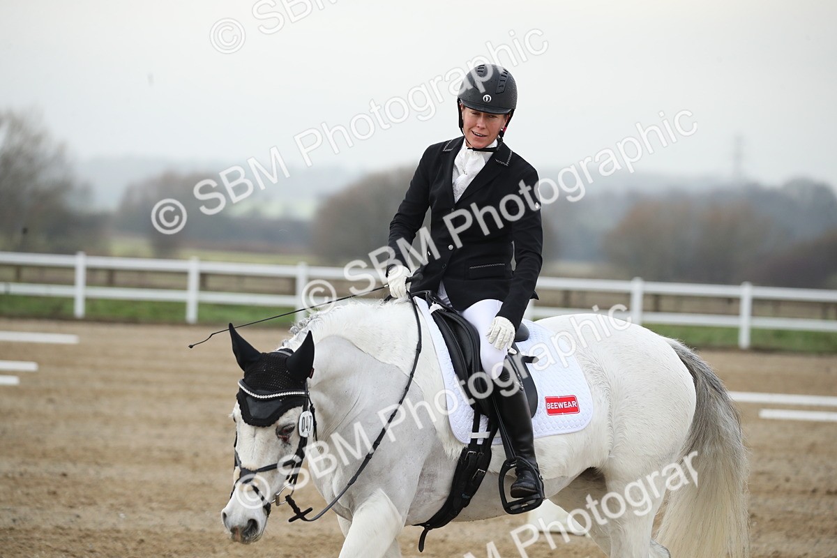 SBM_004575 - Novice 3