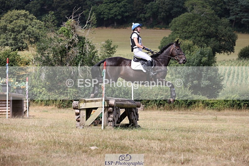 250802A-145946-05188 - F-266-Lorna.Peaster-CASTLE.HOWARD.SPRITE