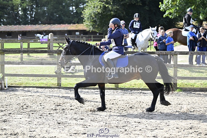 240823X-102729-15210 - 60cm R2 9.30 to 11.00