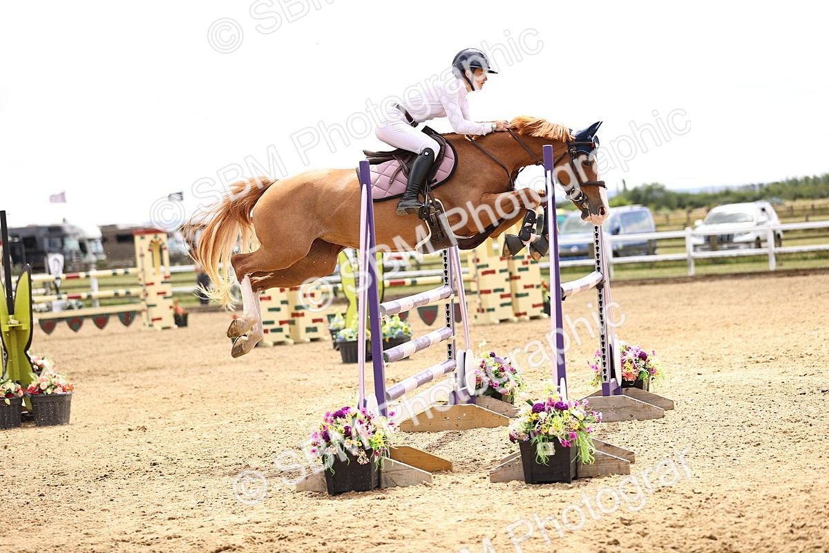 SBM_003781 - Class 22 - Senior Foxhunter 1.20m