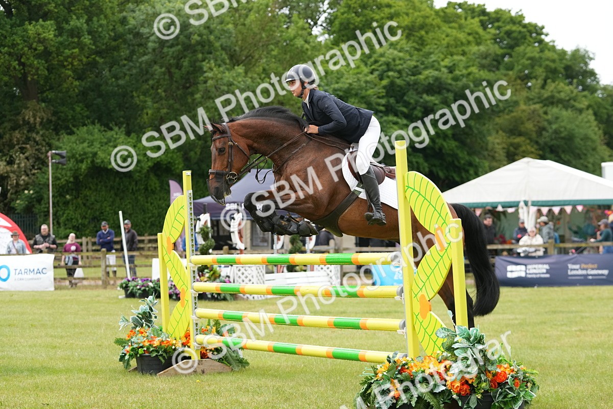 SBM_01956 - Class 200 - Martin Grant Homes Stakes 1.25m Open