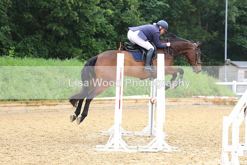 3E7A5578 - Class 4: Senior British Novice/90cm open