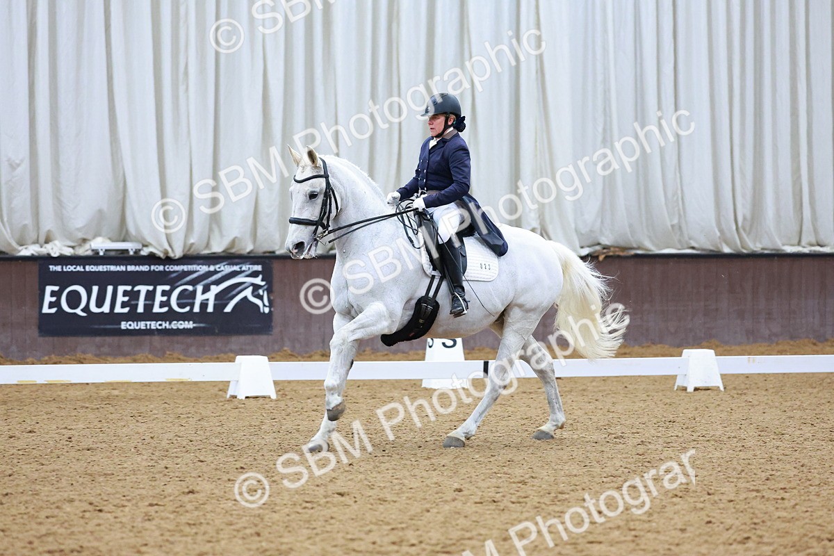 SBM_004524 - Class 17-19- FEI PSG-FEI INT