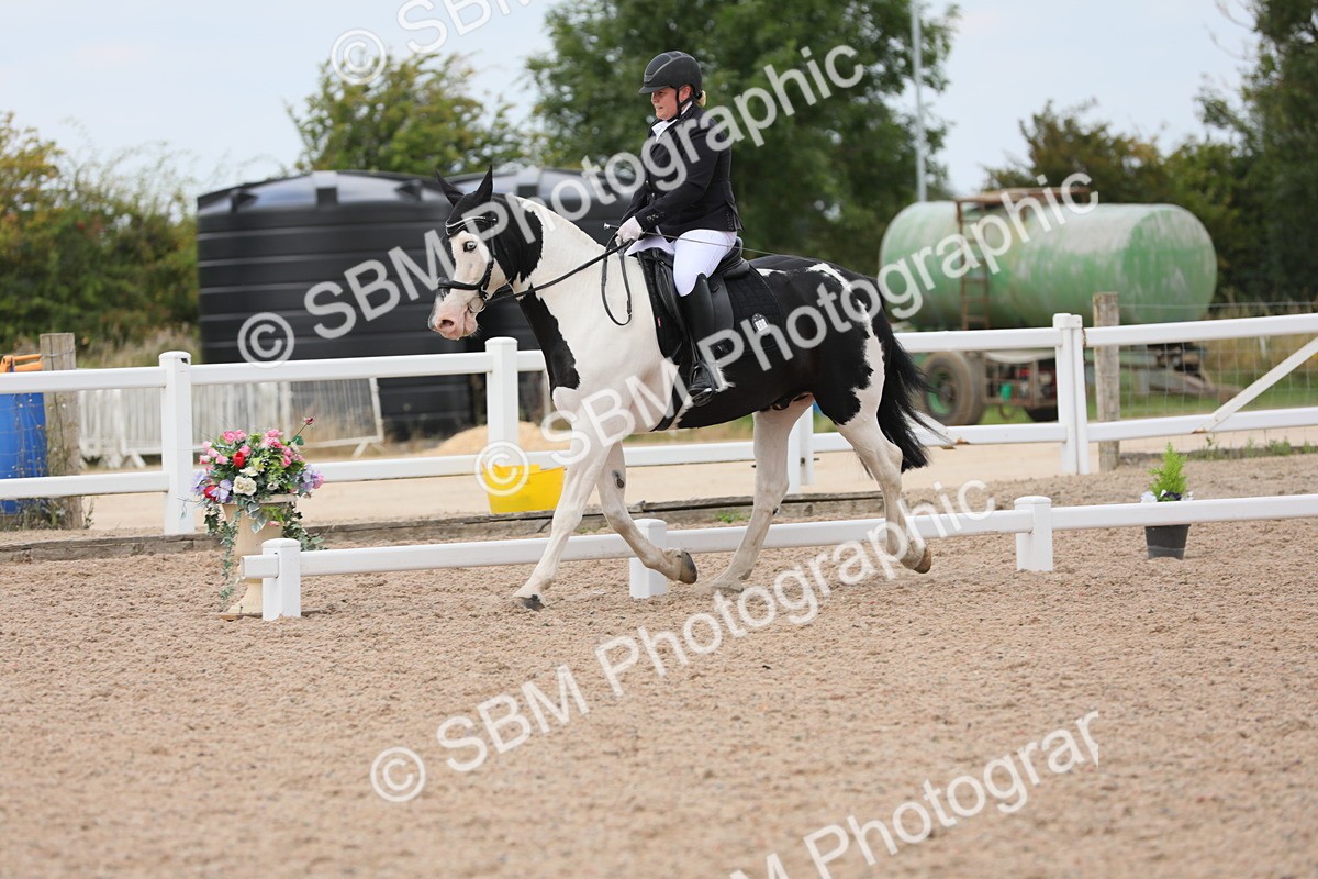 SBM_05595 - Class 32 Novice 1