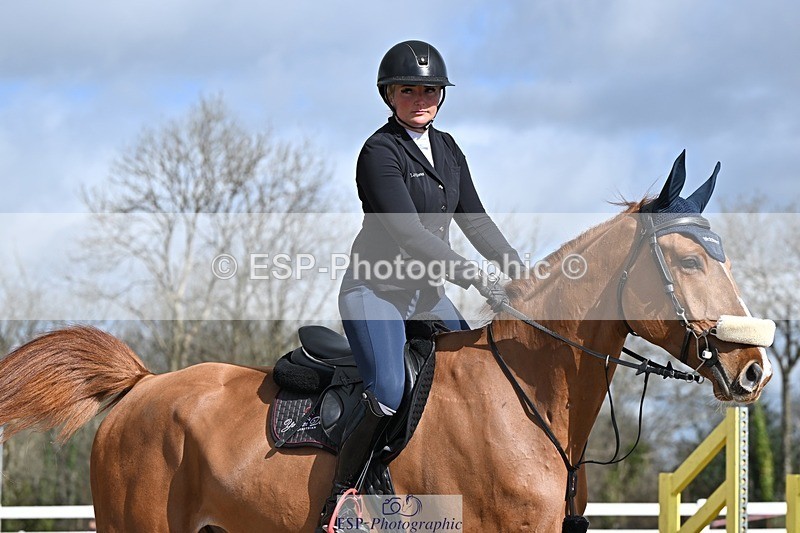 250328-101631-01216 - Cls 8 British Novice and 90cm