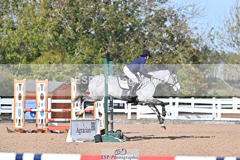 261028-110708-00190 - British Novice and 90cm